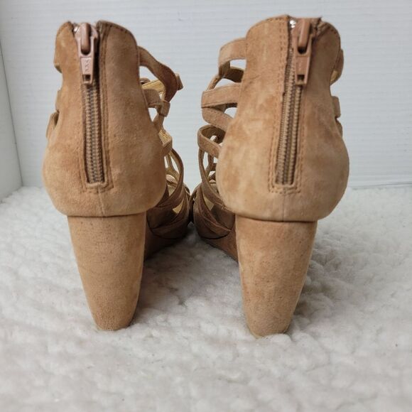 L'Amour Des Pieds Ivanka Womens Size 9.5Beige Suede Wedge Platform Sandals Heels - Picture 4 of 8